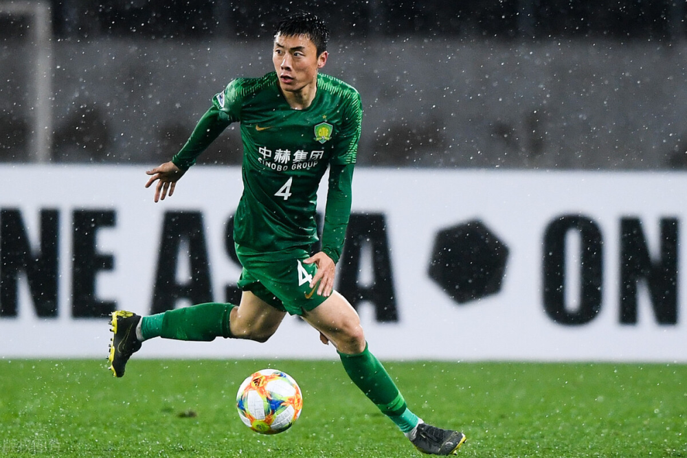 赛前里尔备战荷甲辽宁本钢复出首秀备战德国杯之后，北京国安赛后调整名单